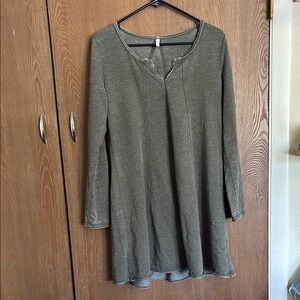 Distressed Brown Z Supply Tunic Top